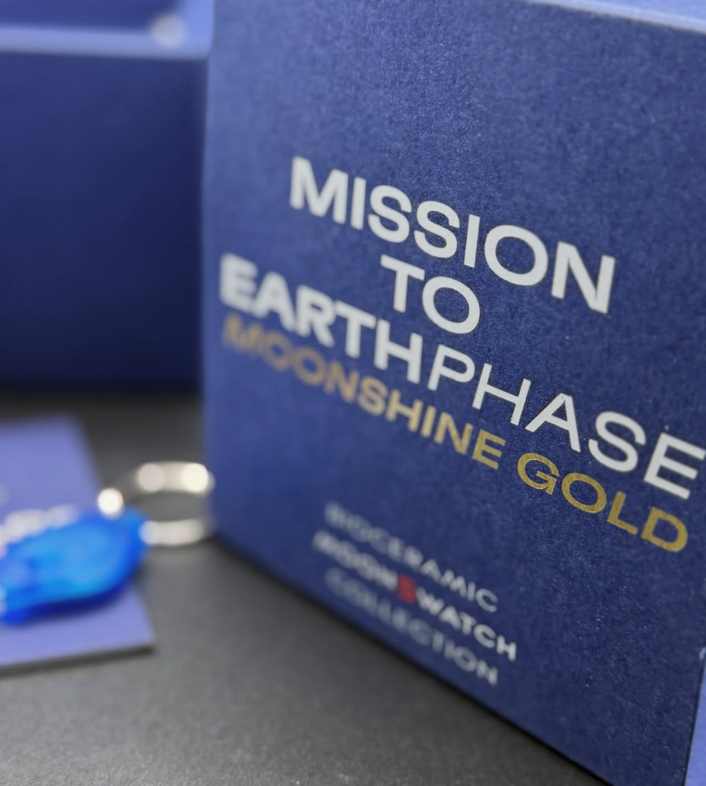 MOONSWATCH MISSION TO EARTHPHASE - MOONSHINE GOLD “POP CORN” - SWATCH X OMEGA BIOCERAMIC