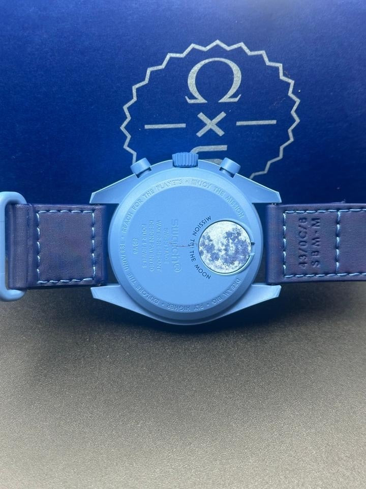 MOONSWATCH MISSION TO THE SUPER BLUE MOONPHASE - SWATCH X OMEGA BIOCERAMIC