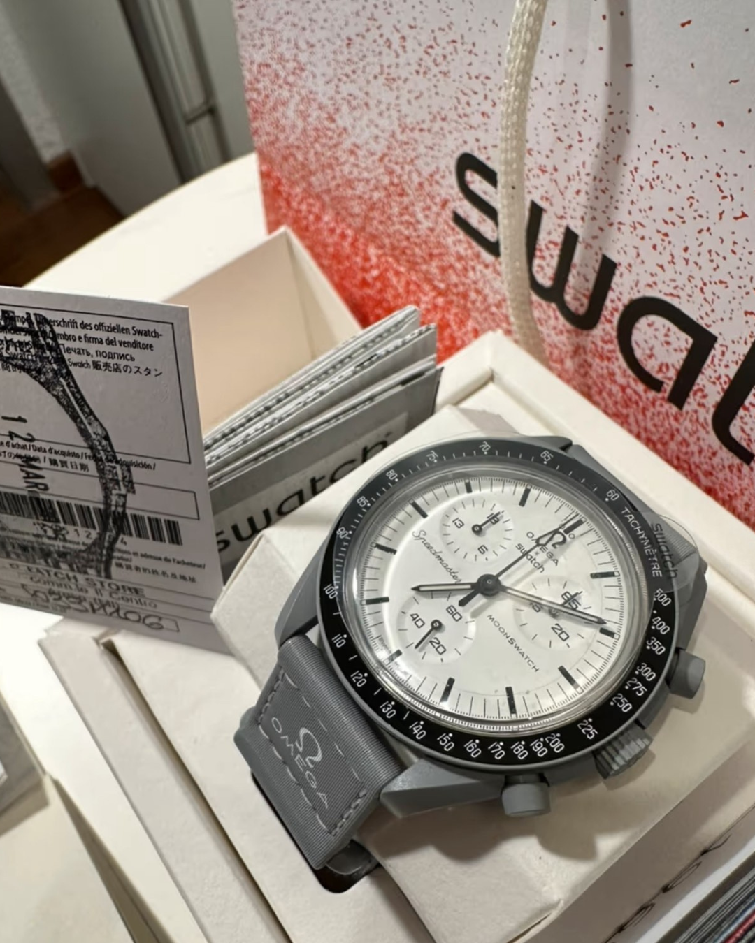MOONSWATCH 1965 - SWATCH X OMEGA BIOCERAMIC
