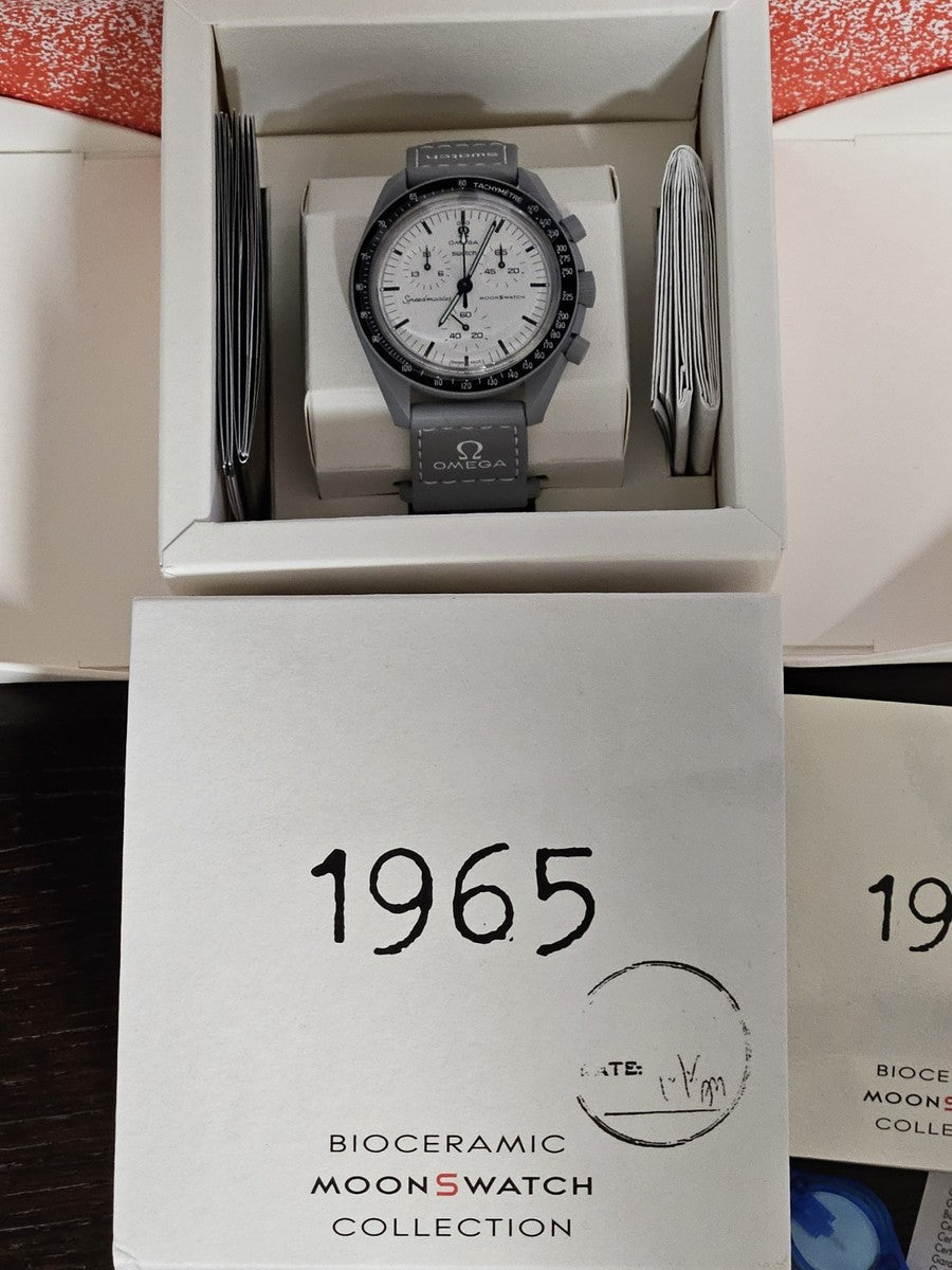 MOONSWATCH 1965 - SWATCH X OMEGA BIOCERAMIC