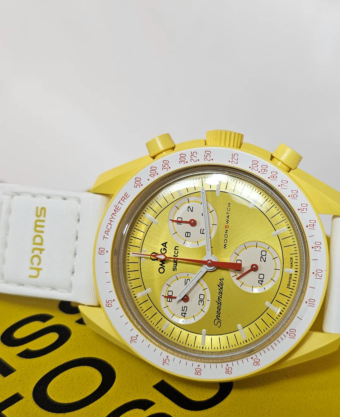 MOONSWATCH MISSION TO THE SUN - SWATCH X OMEGA BIOCERAMIC