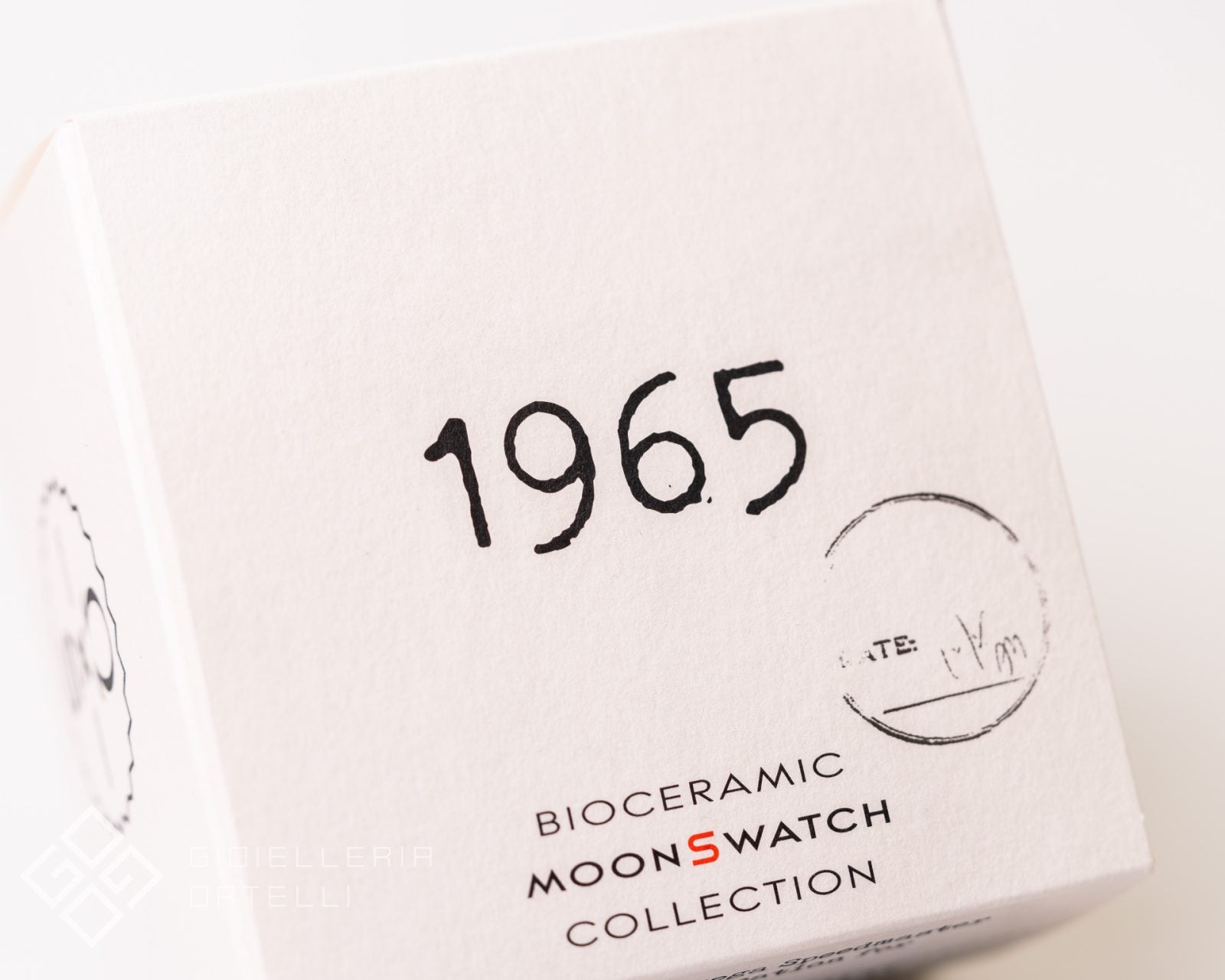 MOONSWATCH 1965 - SWATCH X OMEGA BIOCERAMIC