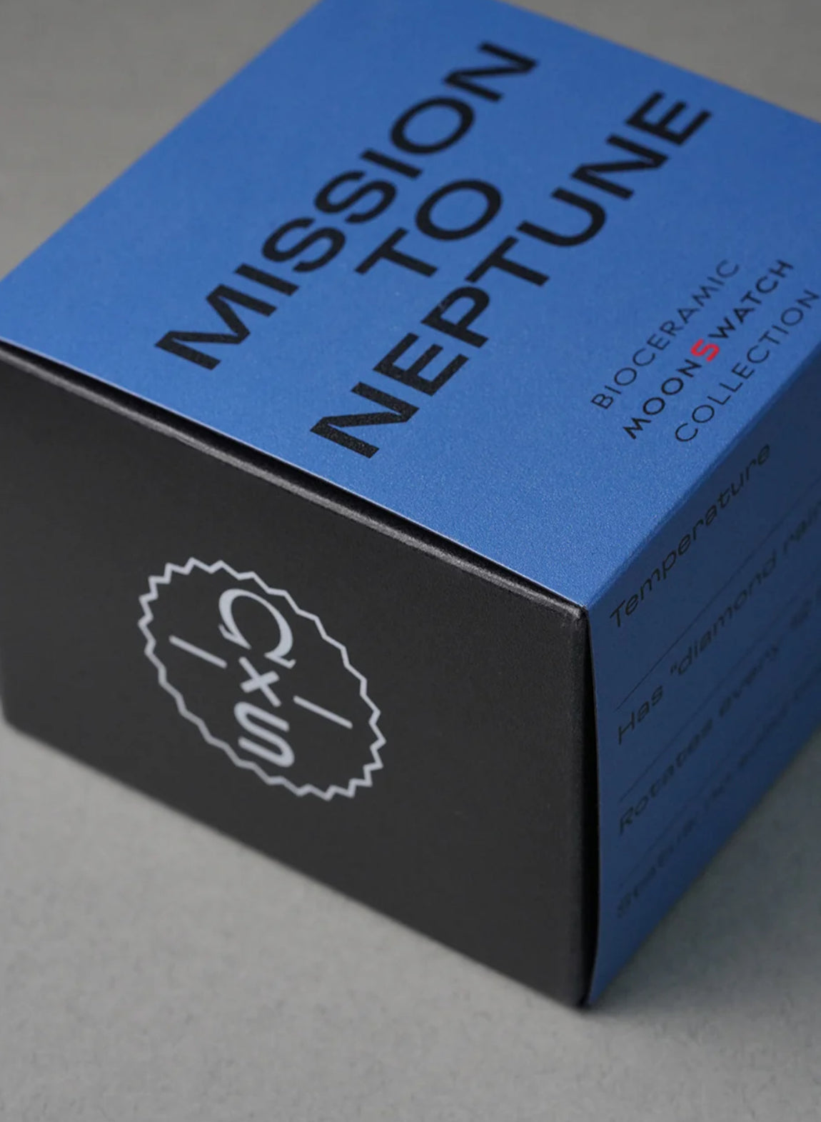MOONSWATCH MISSION TO NEPTUNE - SWATCH X OMEGA BIOCERAMIC