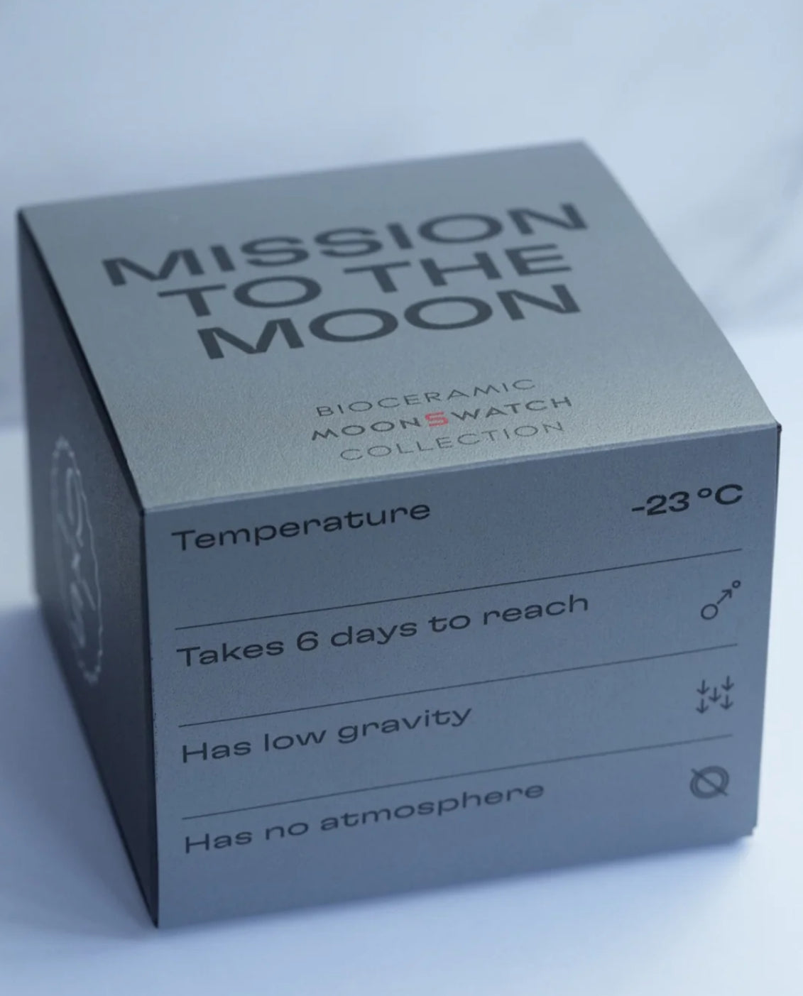 MOONSWATCH MISSION TO THE MOON - SWATCH X OMEGA BIOCERAMIC