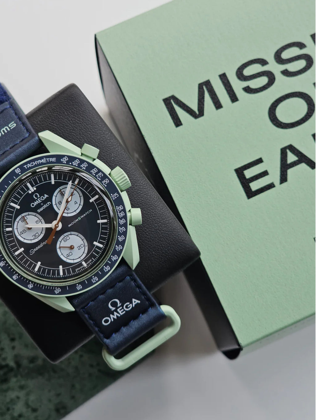 MOONSWATCH MISSION ON EARTH - SWATCH X OMEGA BIOCERAMIC