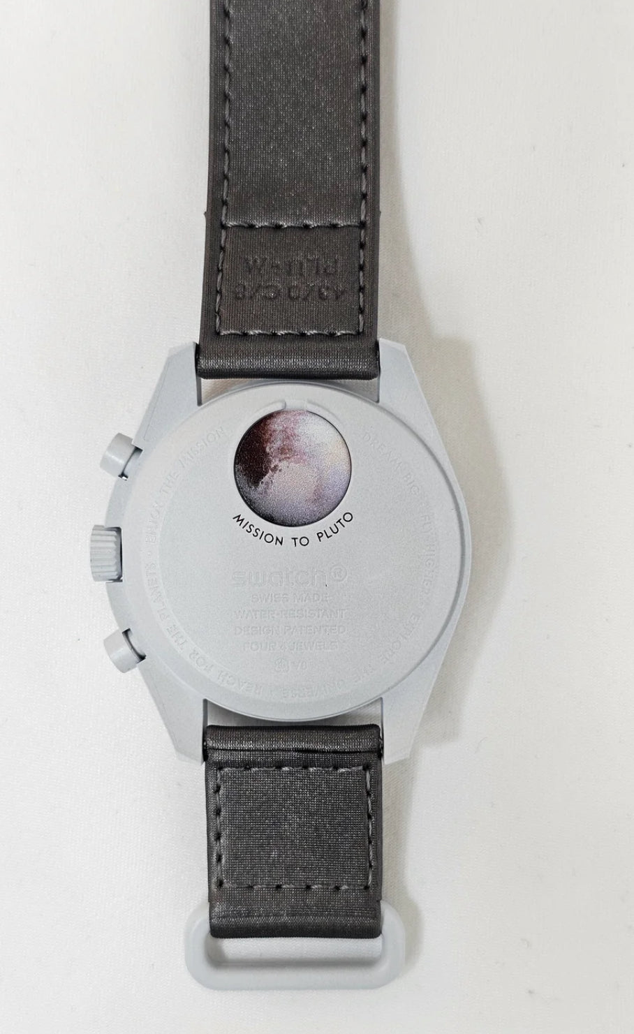 MOONSWATCH MISSION TO PLUTO - SWATCH X OMEGA BIOCERAMIC