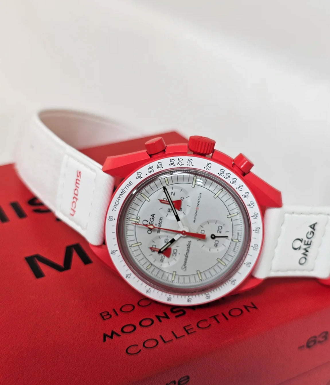 MOONSWATCH MISSION TO MARS - SWATCH X OMEGA BIOCERAMIC