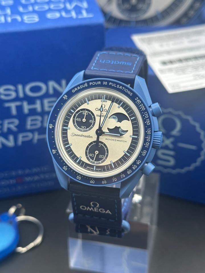 MOONSWATCH MISSION TO THE SUPER BLUE MOONPHASE - SWATCH X OMEGA BIOCERAMIC